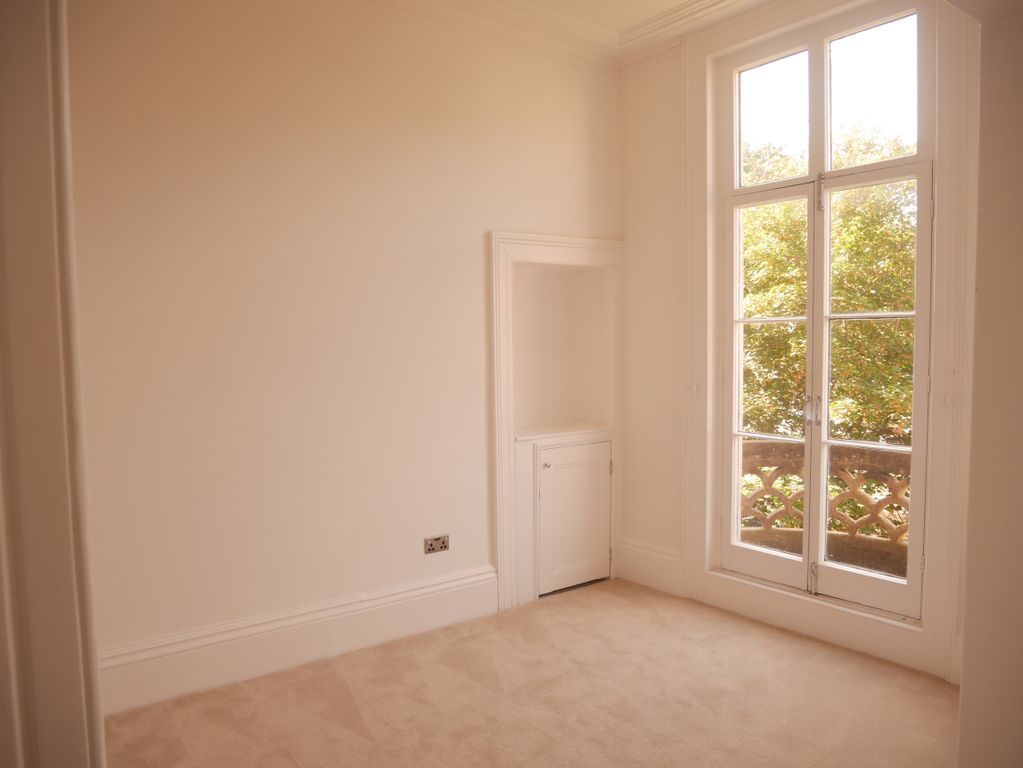 Property photo 2 of 4 P1160305