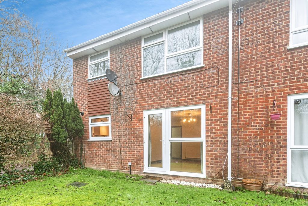 Property photo 2 of 20 Pbox-Img.Jpg