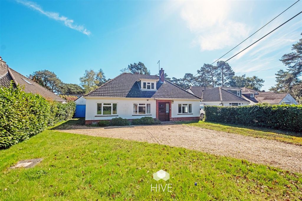 Property photo 1 of 30