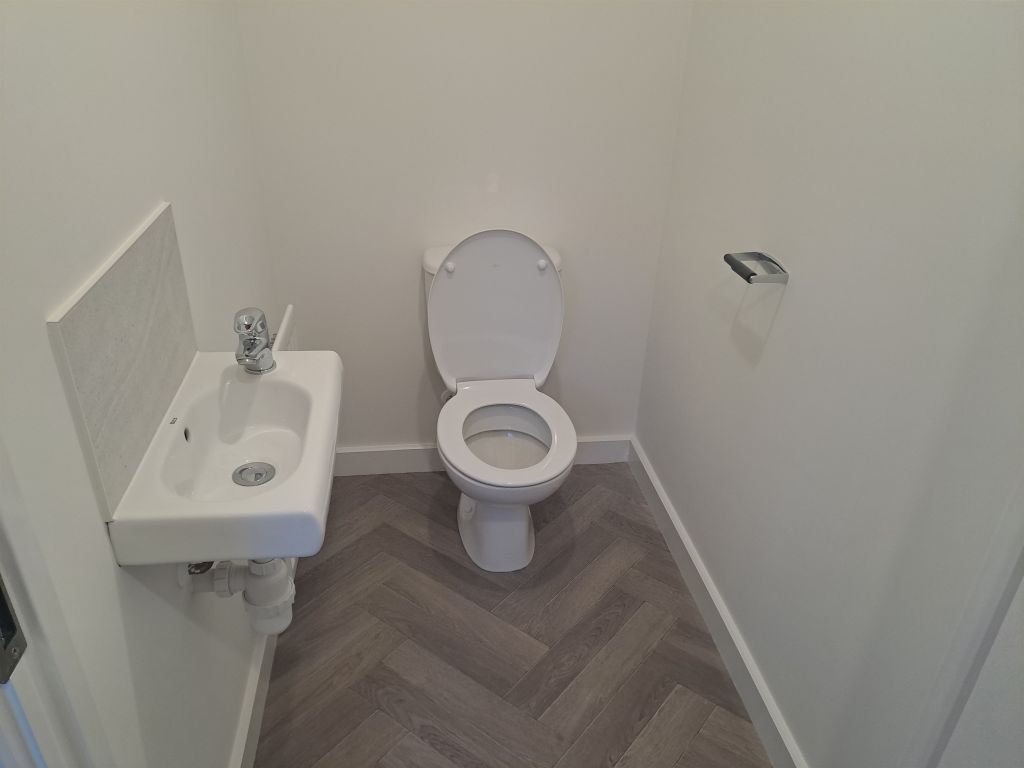 Property photo 3 of 5
