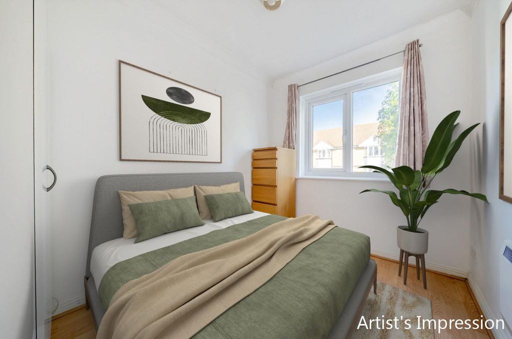 Property photo 3 of 12 Bedroom 2A.Jpg