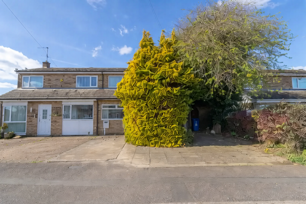 Property photo 1 of 25