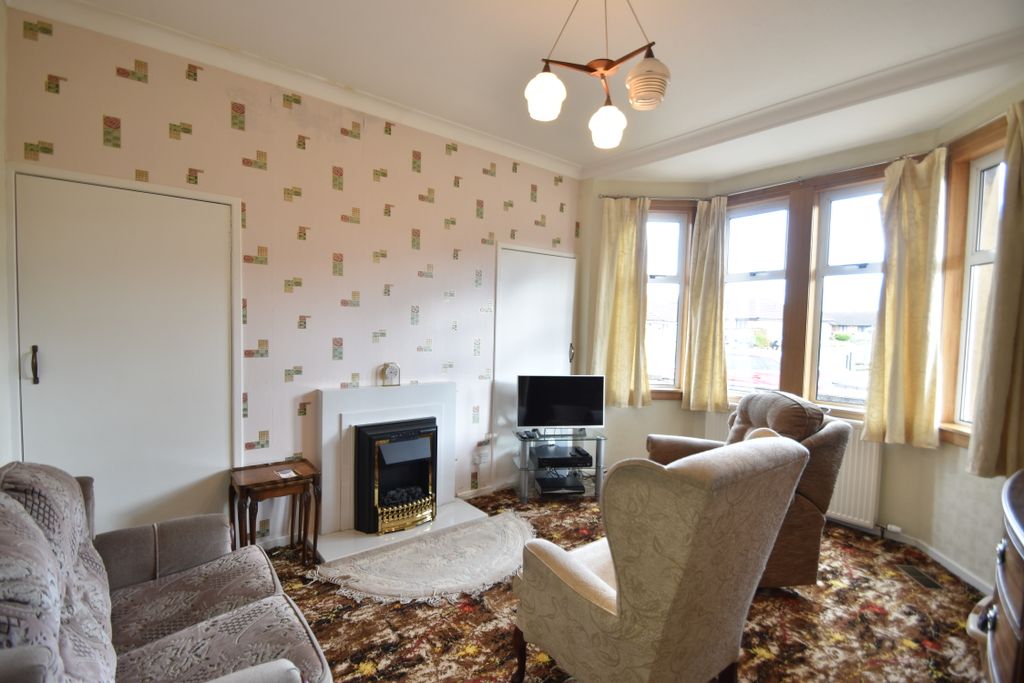 Property photo 2 of 26