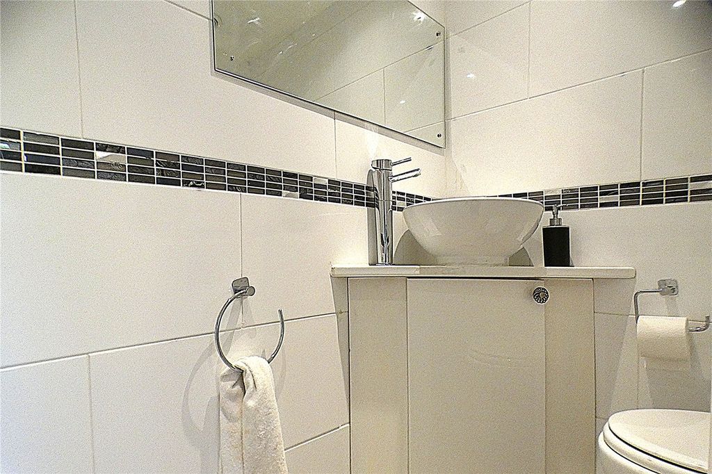 Property photo 3 of 19 Picture No. 07
