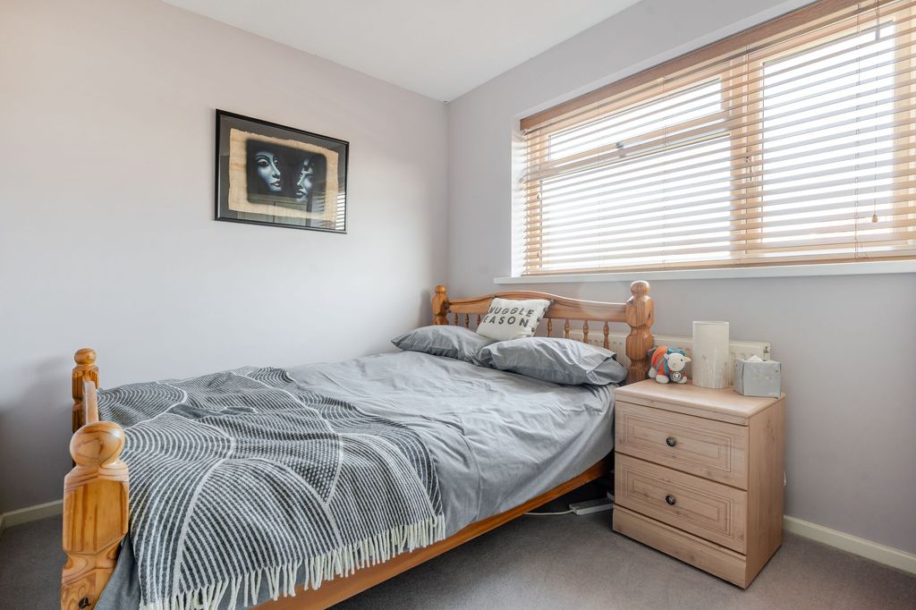 Additional image 11 of 3 bed end terrace house for saleMeadow Way, Petworth GU28