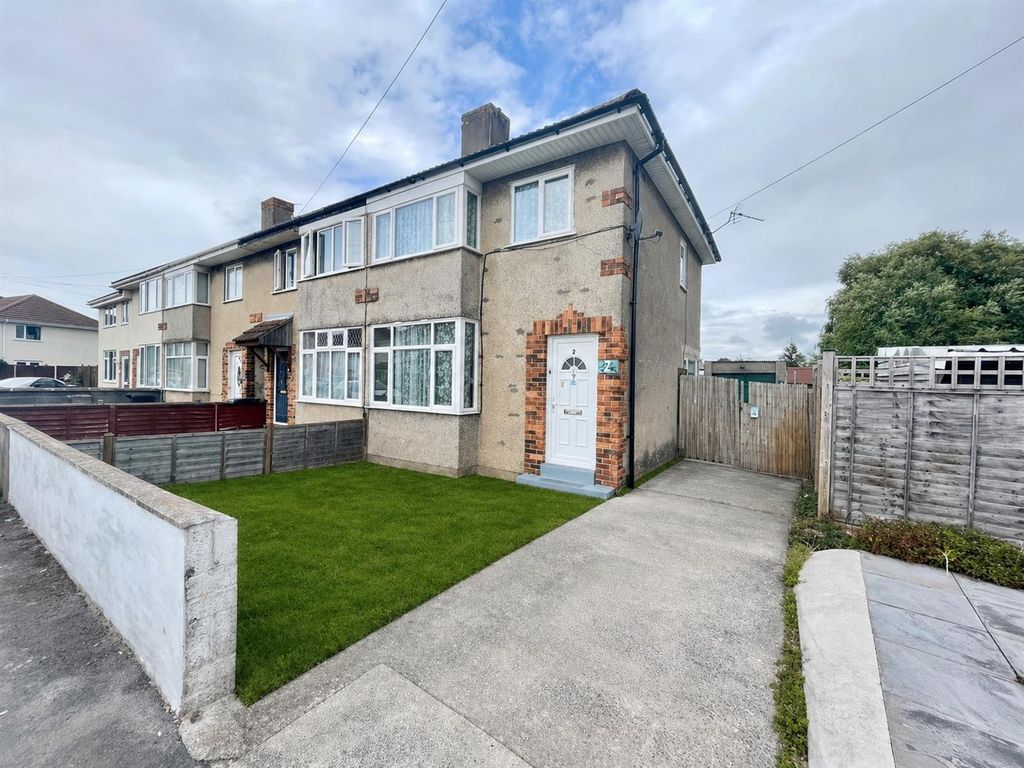 Property photo 1 of 11 Front View