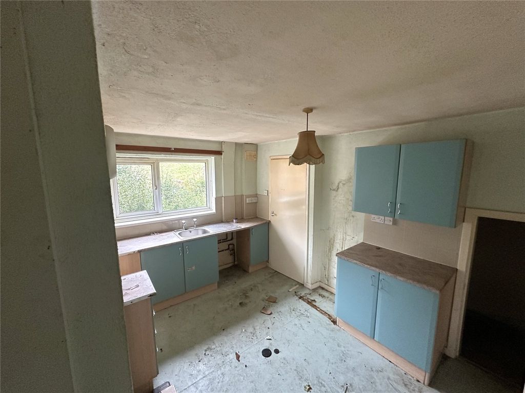 Property photo 2 of 16 Picture No. 03