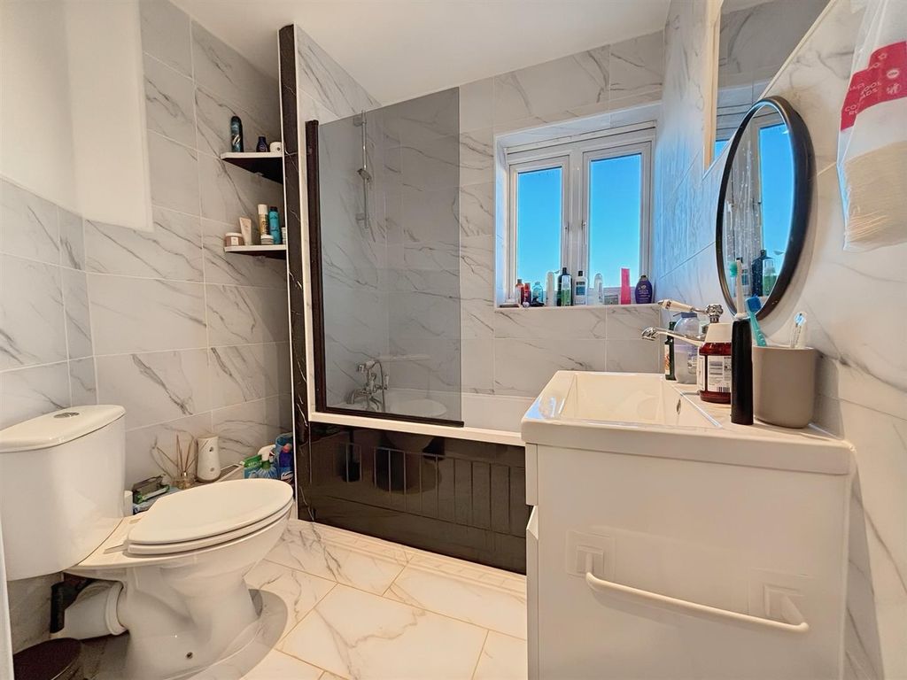 Property photo 3 of 11 Img_4674.Jpeg