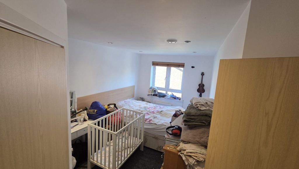 Property photo 3 of 7