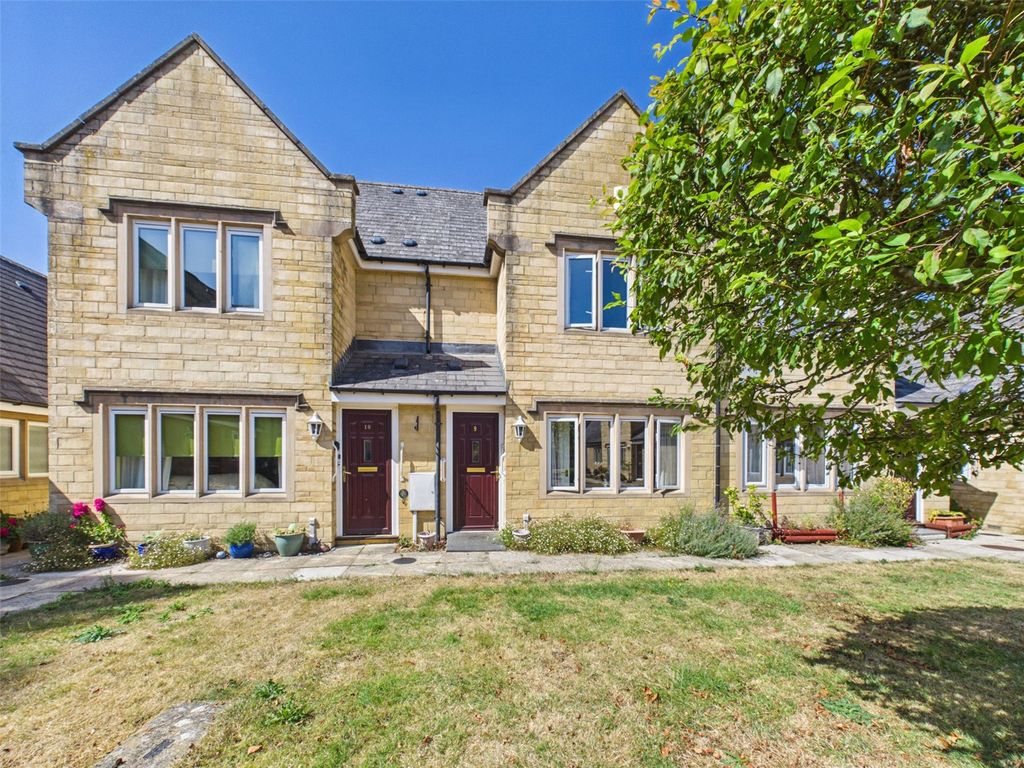 Property photo 1 of 16 Picture No. 17