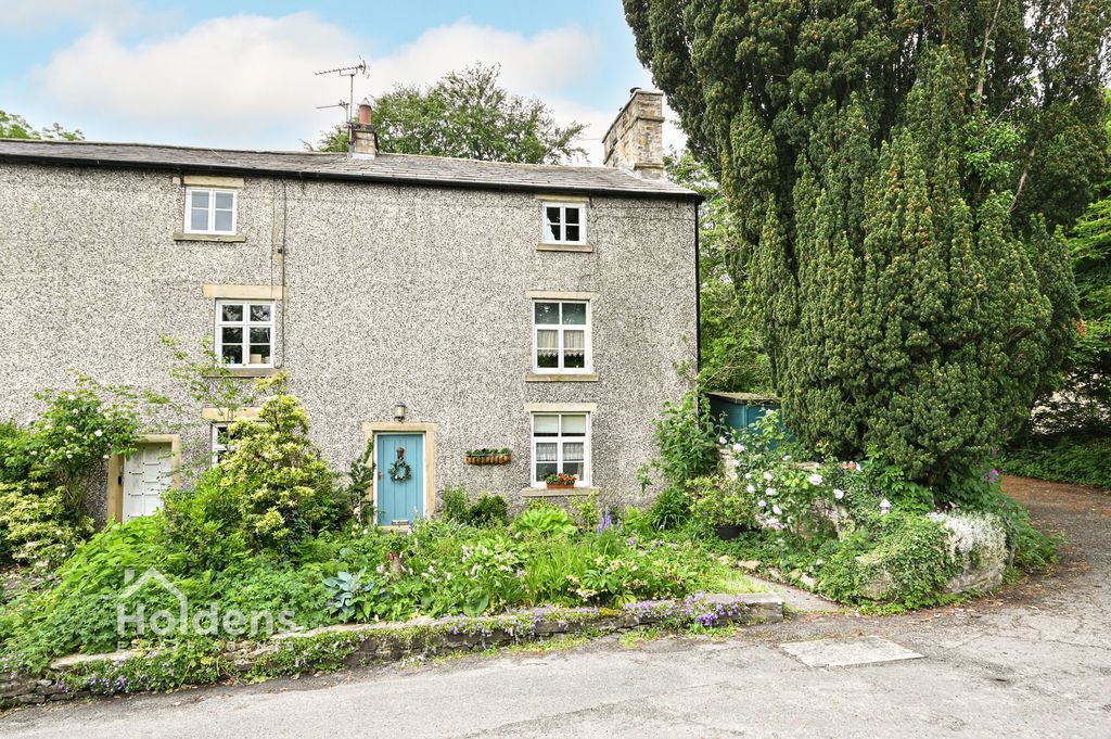 Property photo 1 of 29