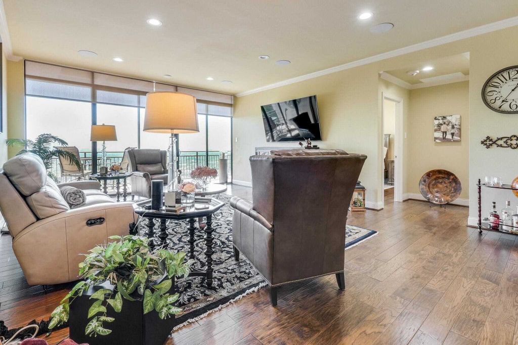 Property photo 3 of 24 <Alttext/>