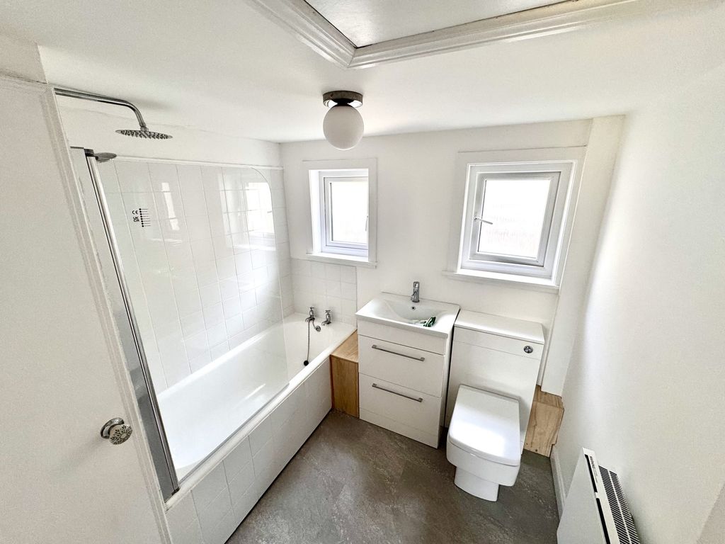 Additional image 4 of 1 bed flat for sale29 Main Street, Auchencairn DG7