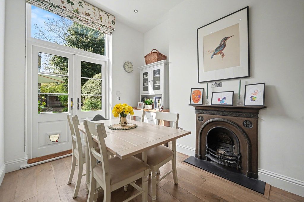 Property photo 3 of 11 Picture No. 05