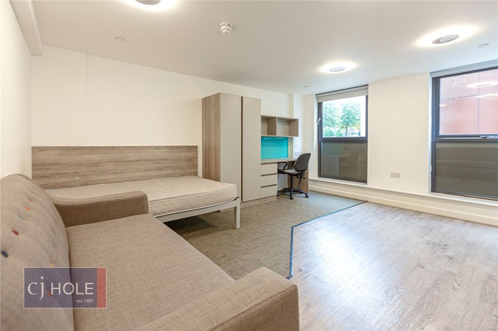 Property photo 1 of 12 Picture No. 30