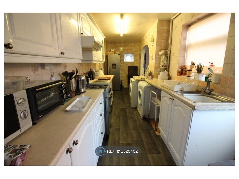 Property photo 3 of 3