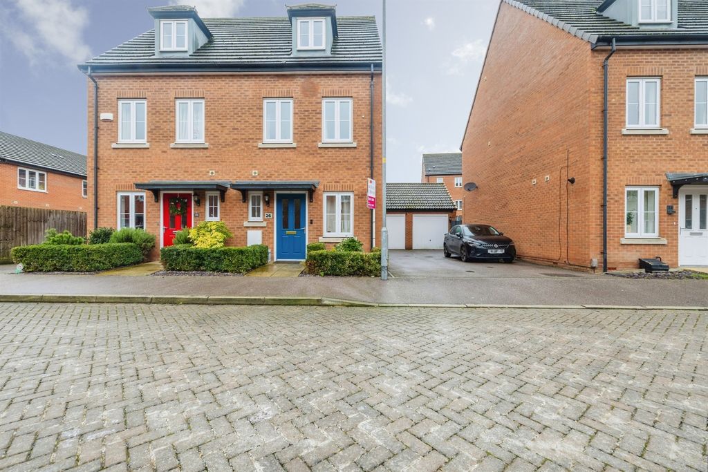 Property photo 1 of 19