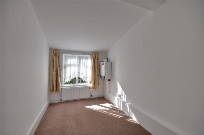 Property photo 3 of 8 Image