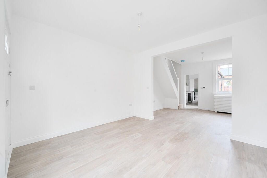 Property photo 3 of 23 Image 2