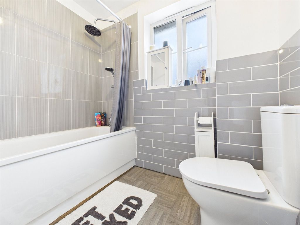 Property photo 3 of 13 Picture No. 28