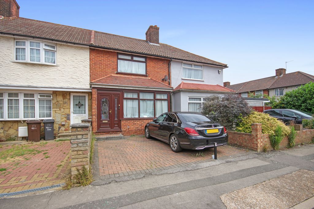 Property photo 1 of 8