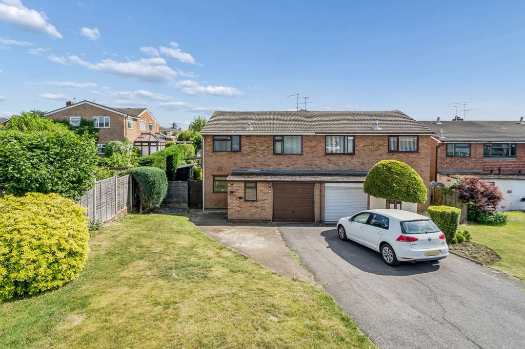 Property photo 1 of 16