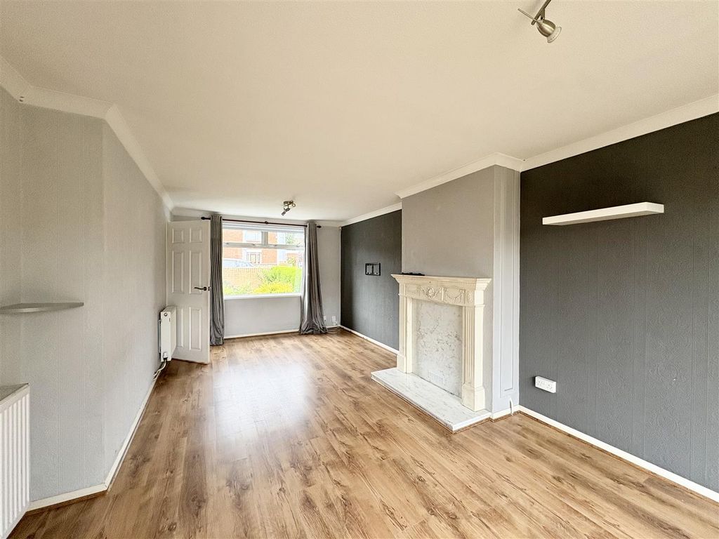 Property photo 3 of 16 Image00016.Jpeg