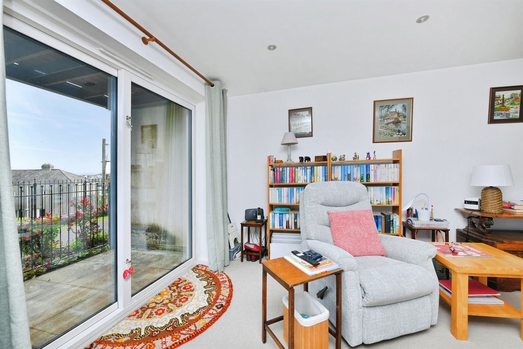 Additional image 5 of 2 bed flat for saleCauseway View, Plymouth PL9