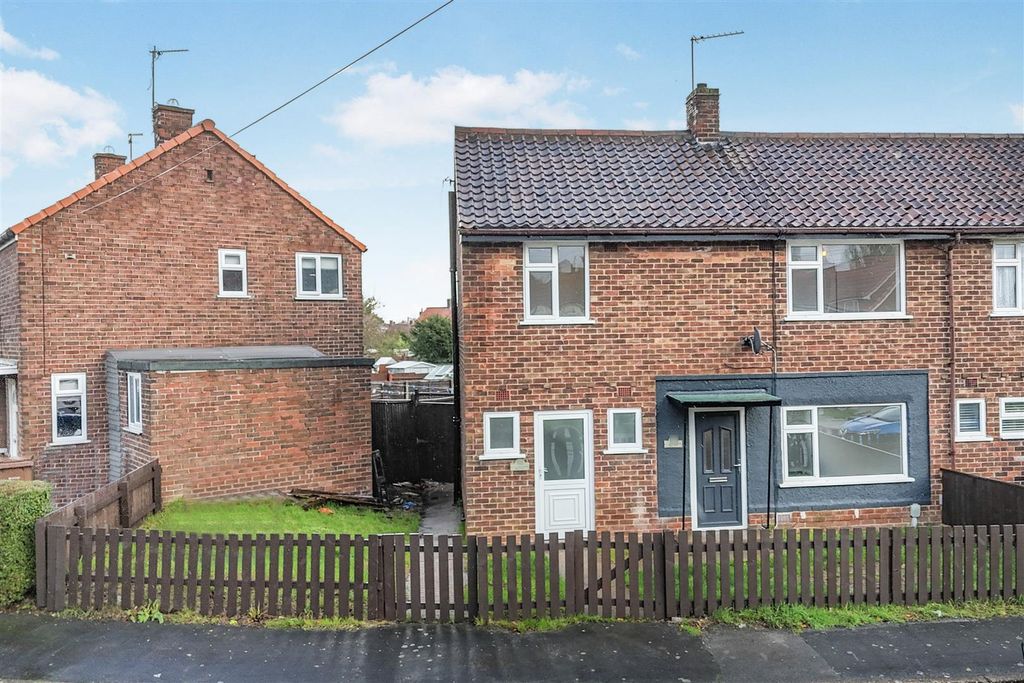 Property photo 1 of 14 Front External