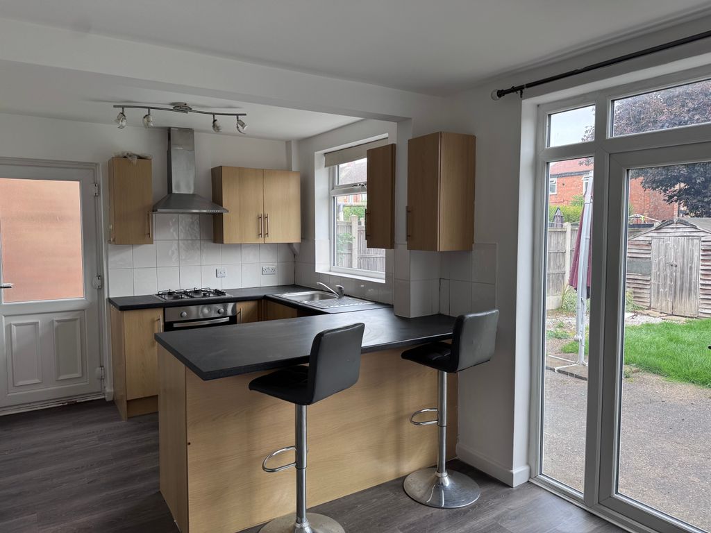 Property photo 2 of 12 Img_9073