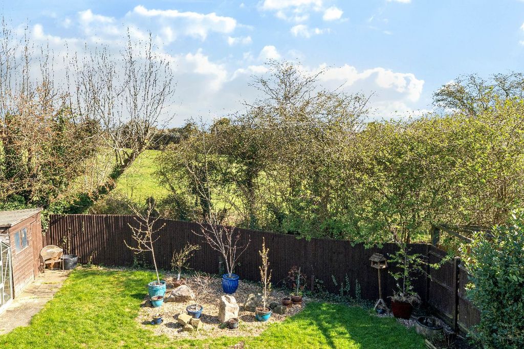 Property photo 3 of 20
