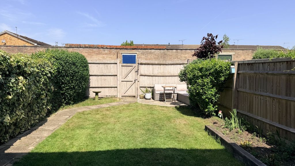Property photo 2 of 13
