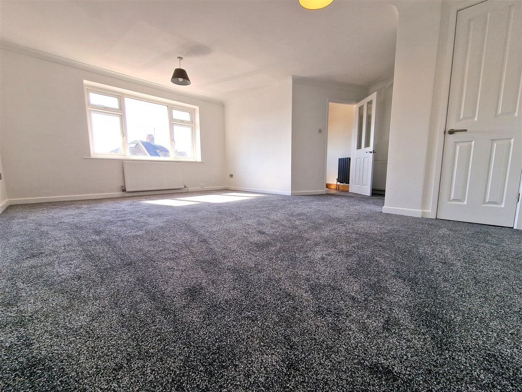 Property photo 2 of 6 20220426_162948.Jpg