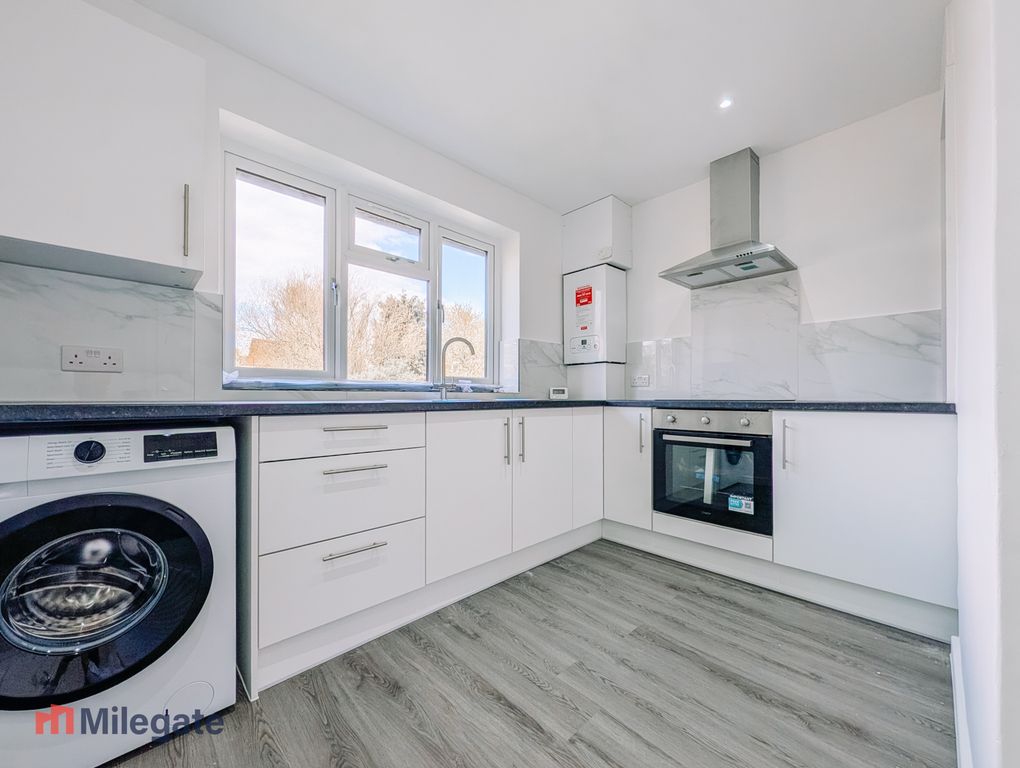 Property photo 3 of 6 Photo 3