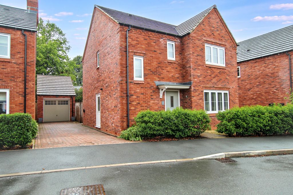 3 bed detached house for saleTurnpike Way, Ashbourne, Derbyshire DE6