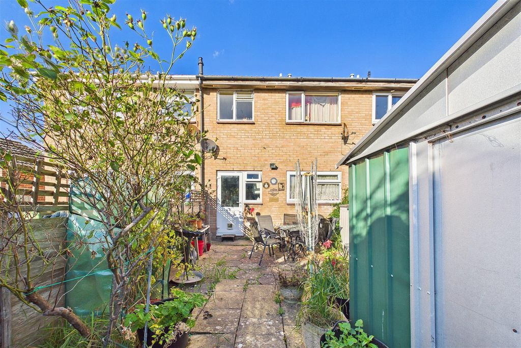 Property photo 2 of 13