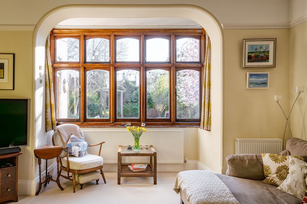 Property photo 3 of 25