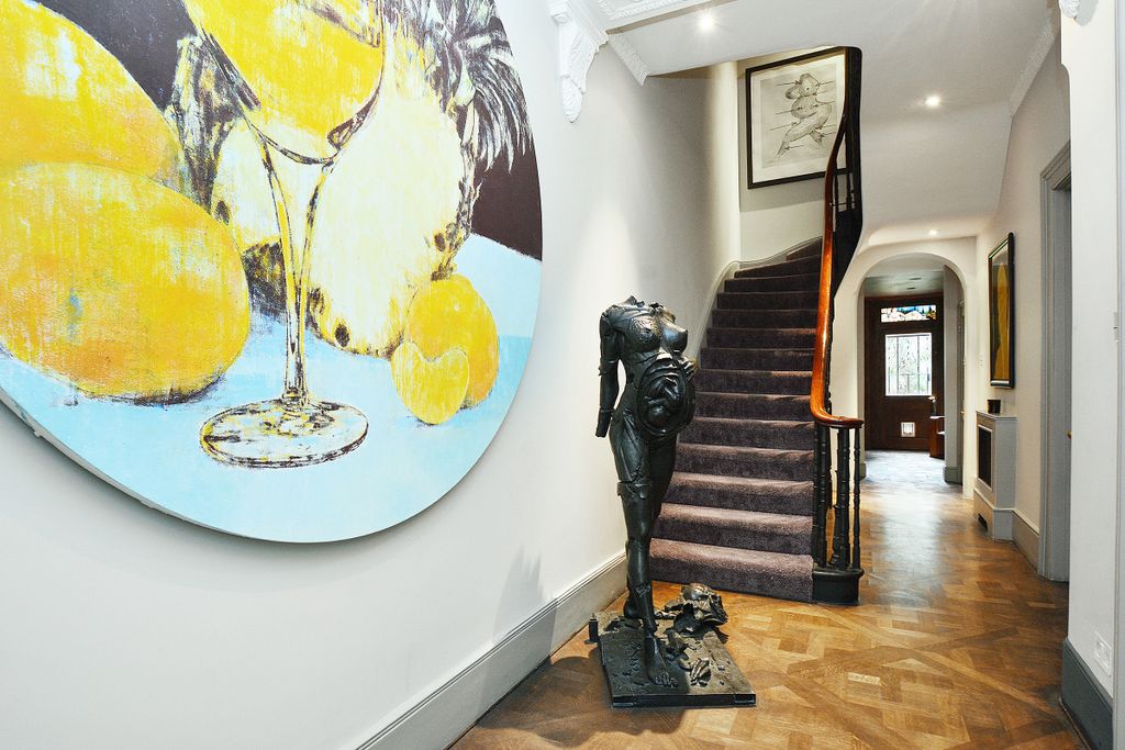 Property photo 3 of 21