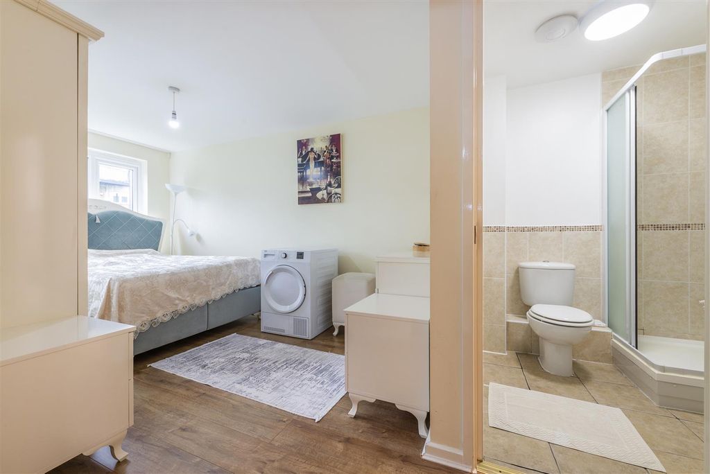 Property photo 2 of 14 53002_Hi_Res_ (3).Jpg
