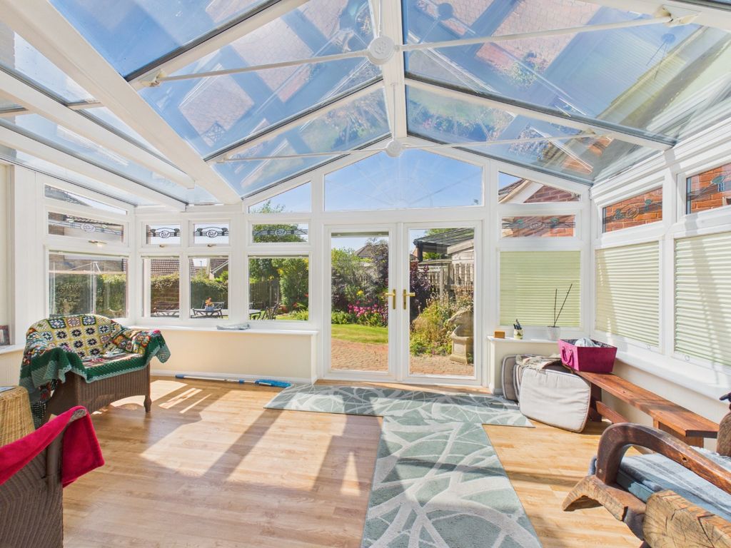 Property photo 3 of 17 5299337