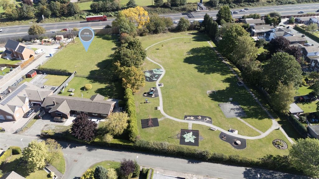 Property photo 2 of 4 Dji_20240921045917_0004_D.Jpg