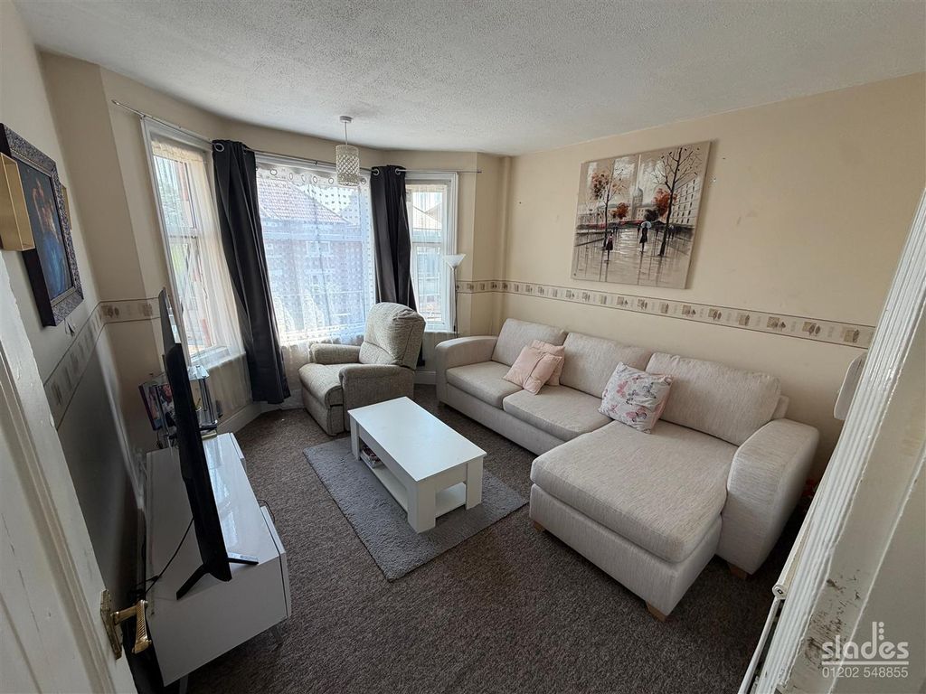 Property photo 1 of 10 Bd4A315A-Ec9E-4A75-94C1-643165Bde8A8.Jpg