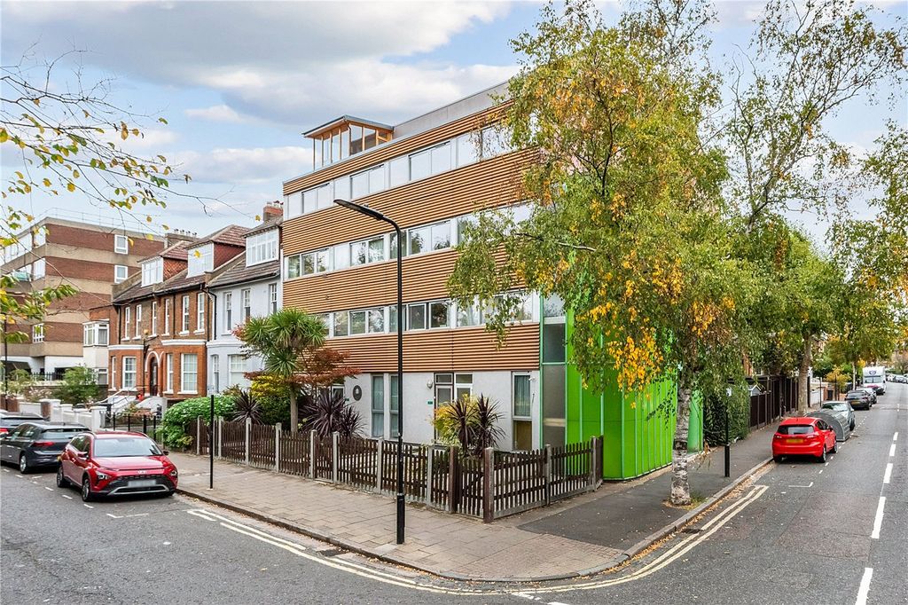 Property photo 2 of 6 Picture No. 03