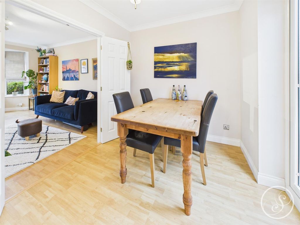 Property photo 3 of 17 Cam02071G0-Pr0804-Still009.Jpg