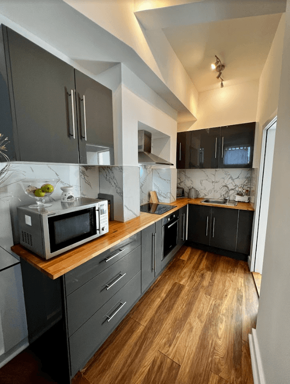 Property photo 1 of 9 2 Bed Flat In Sydenham