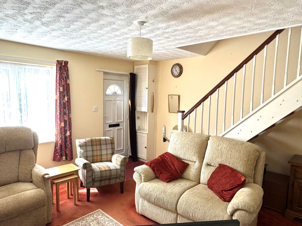 Property photo 3 of 9 Sitting Room