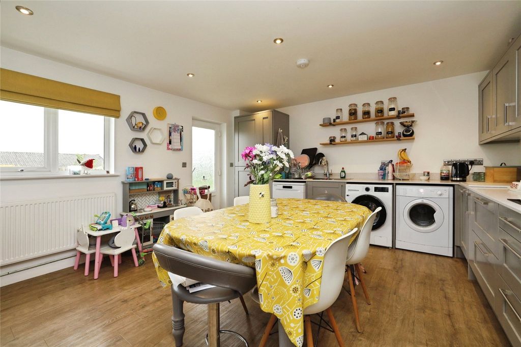 Property photo 3 of 18 Picture No. 68