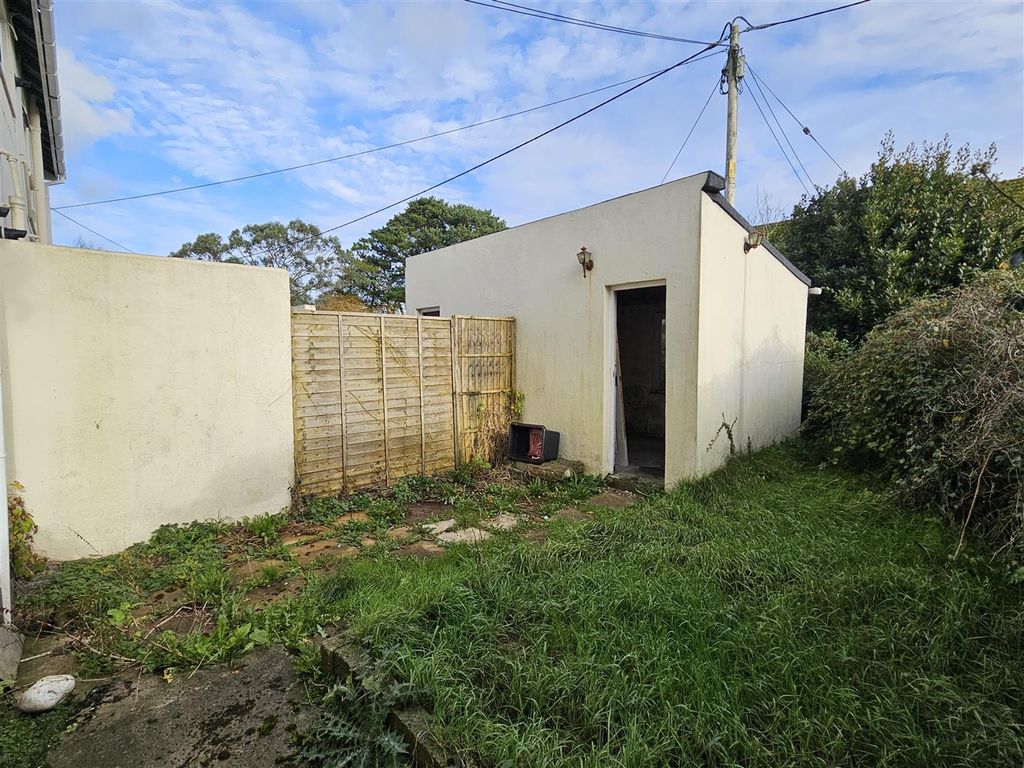 Property photo 2 of 18 Rear Garden