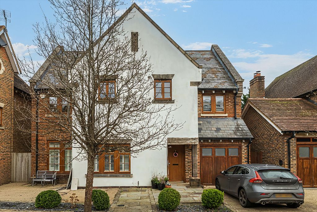 Property photo 1 of 21 Image