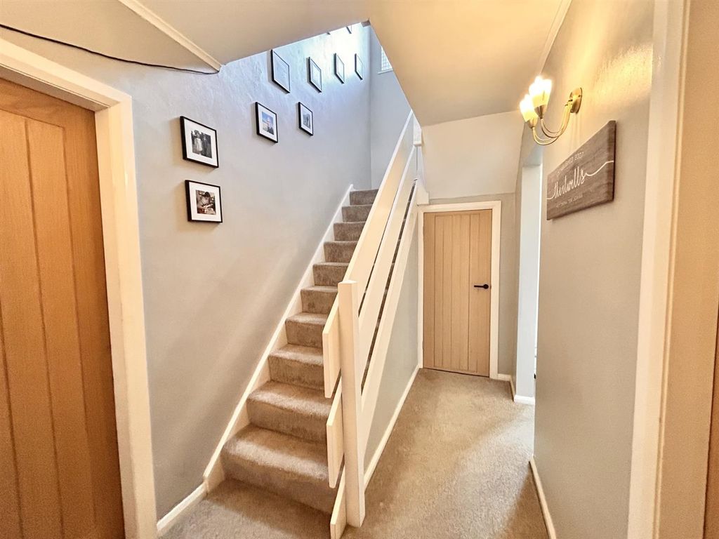 Property photo 3 of 42 Hallway 3.Jpg